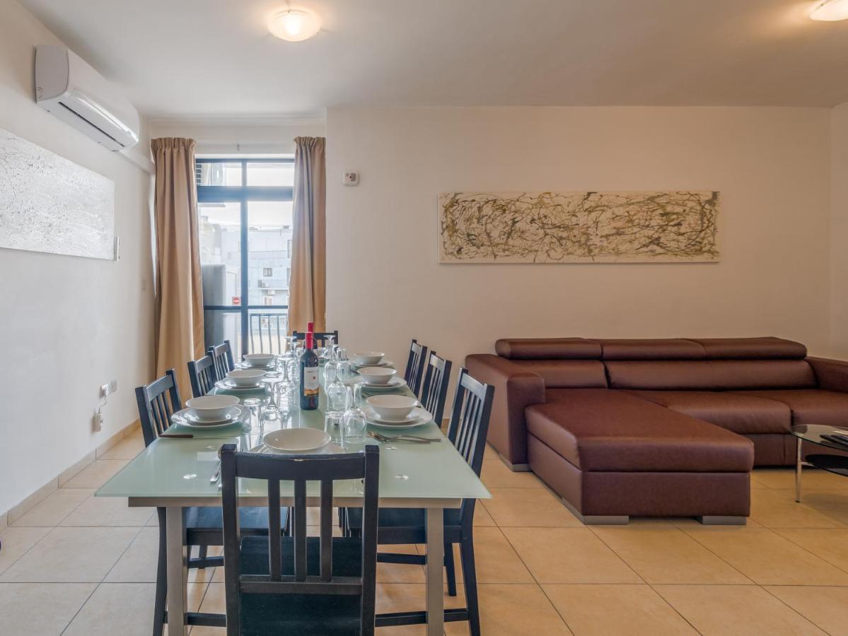 Seashells 2 Bedroom Apartments With Terrace, Just Off The Bugibba Promenade - By Getwaysmalta St. Paul's Bay Exteriör bild